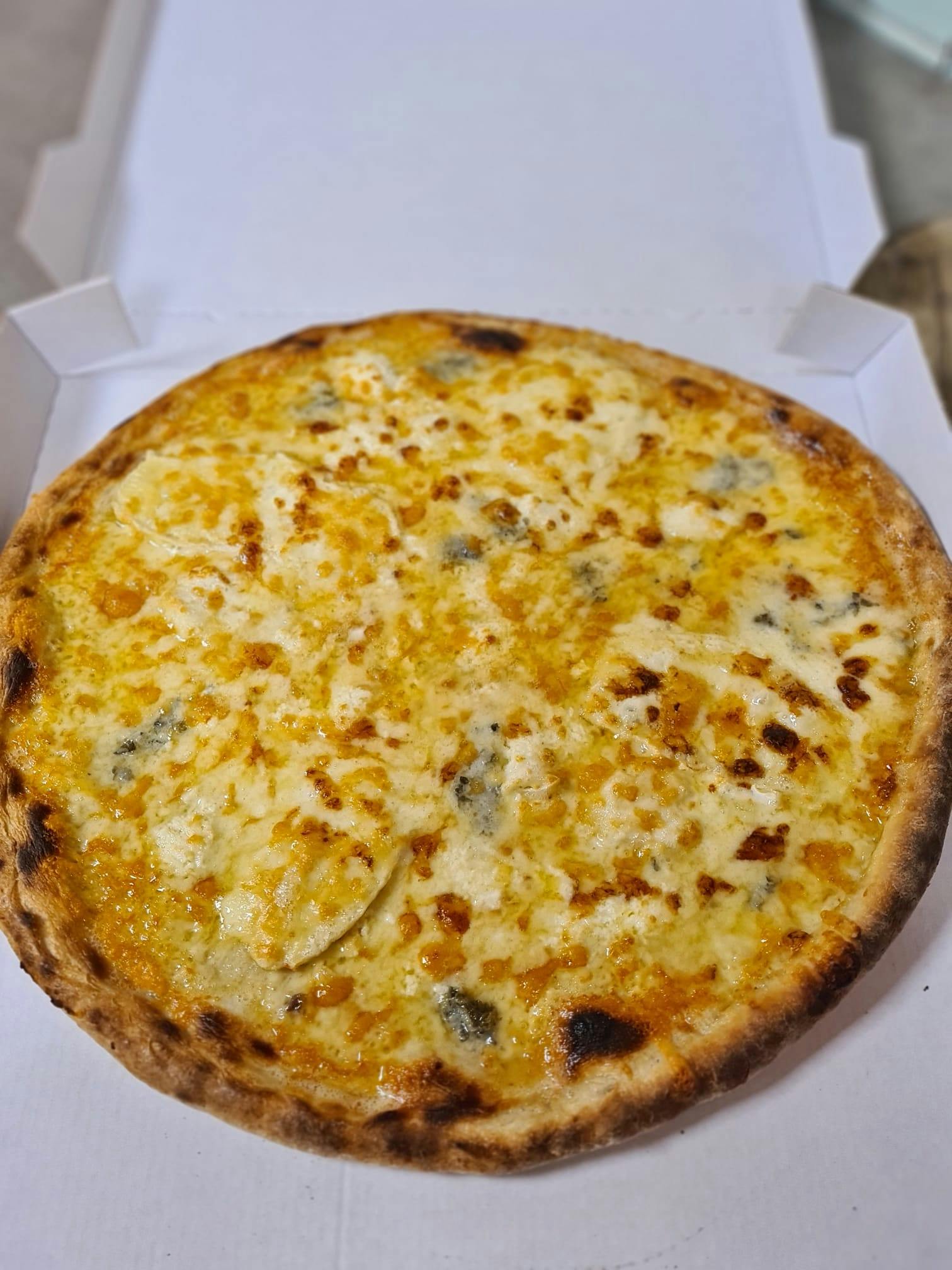 Image de la pizza 4 Fromages